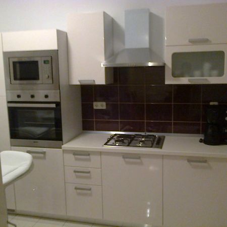 Apartments Milka Трогир Стая снимка