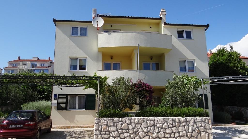 Apartments Milka Трогир Екстериор снимка